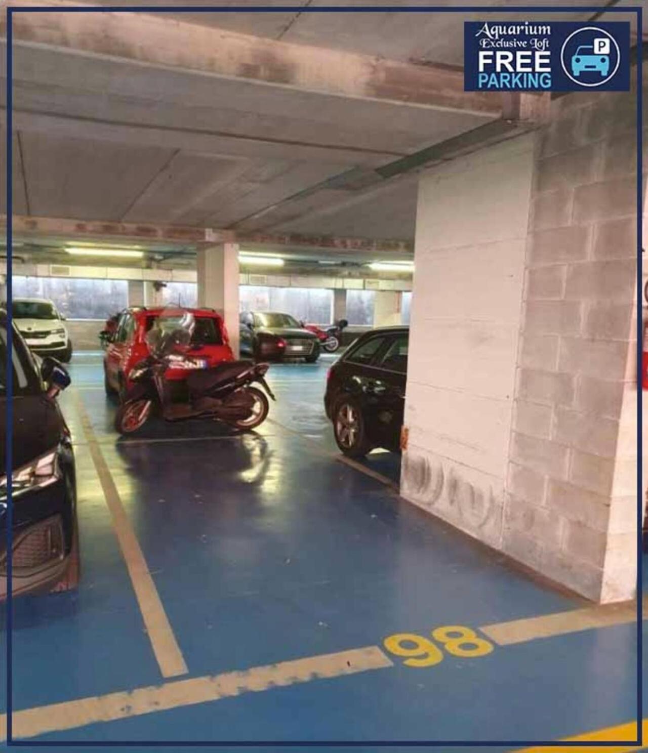 ジェノヴァAquarium Exclusive Loft - Private Parkingアパートメント エクステリア 写真